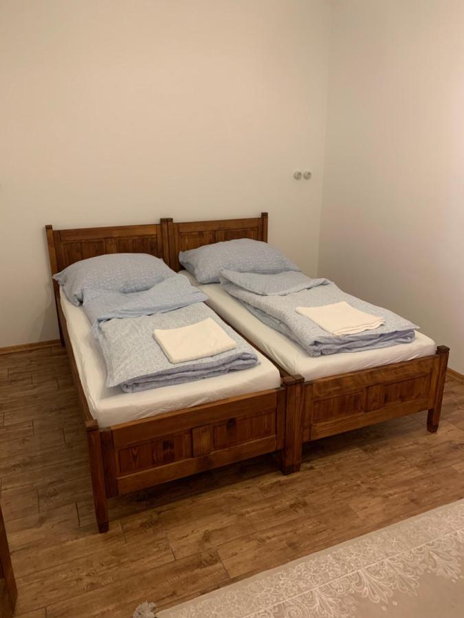 Szazesztendos Reveszhaz Apartman Szigetmonostor Luaran gambar